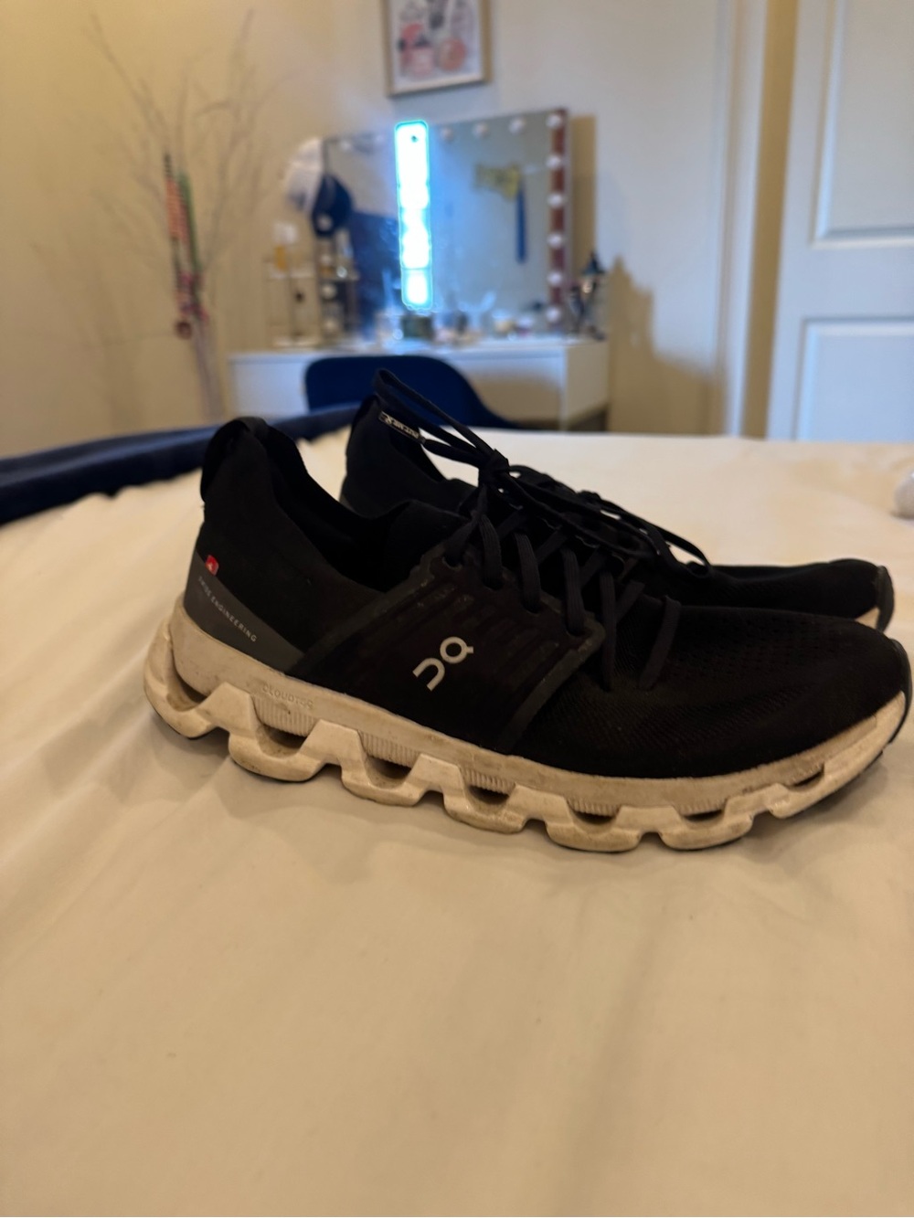 On Running Men’s Black Athletic Cloud Shoes with White Sole